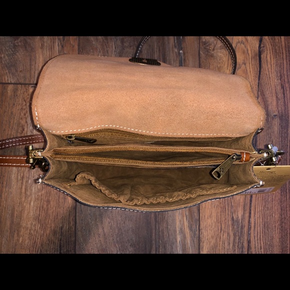 (SOLD) Patricia Nash Bettina Tan Crossbody NWT - Picture 5 of 7